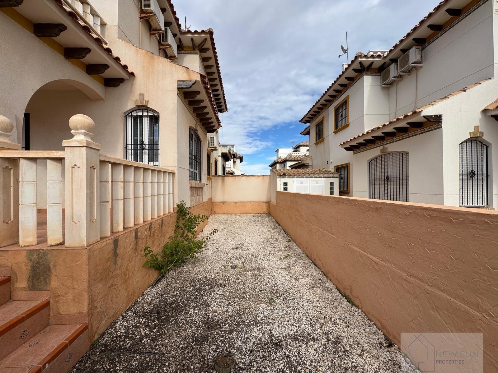 For sale of house in Orihuela Costa