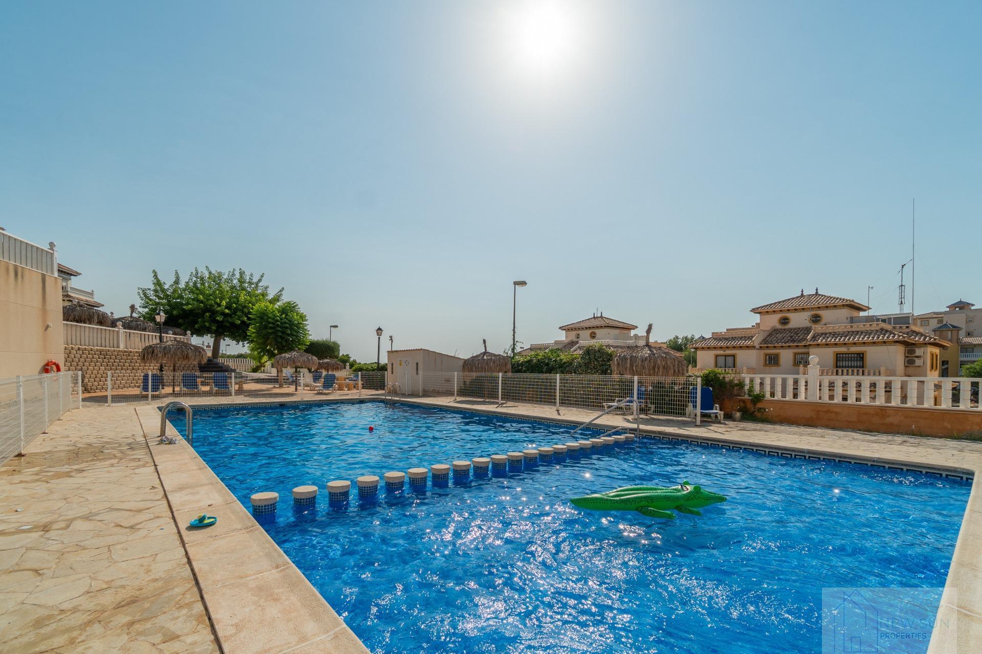 Venta de planta baja en Orihuela Costa