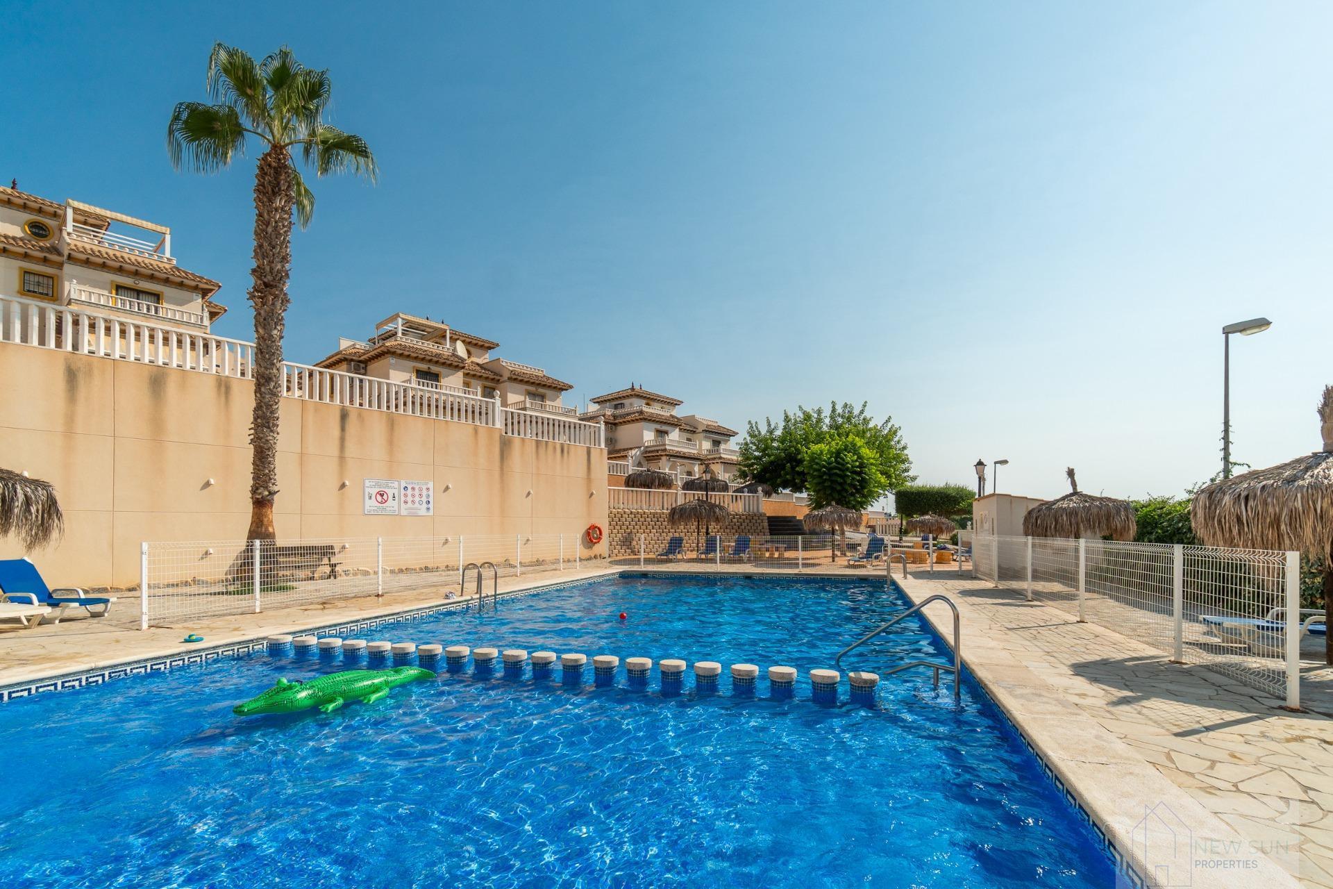Venta de planta baja en Orihuela Costa