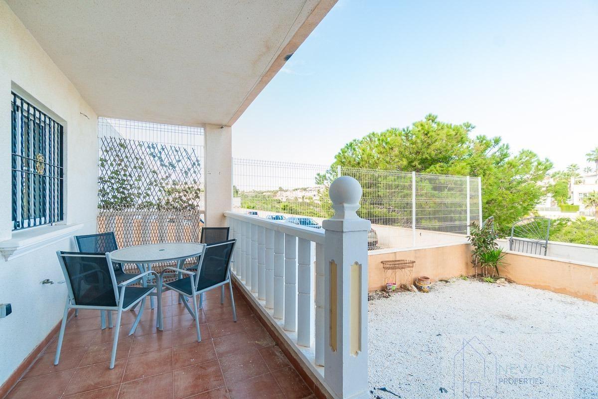 Venta de planta baja en Orihuela Costa