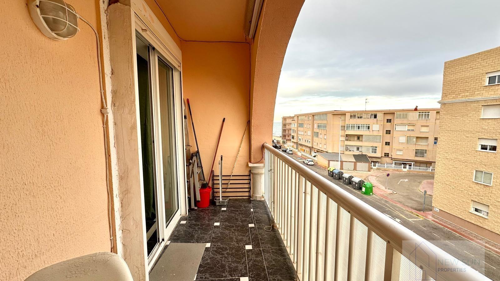 For sale of penthouse in Torrevieja
