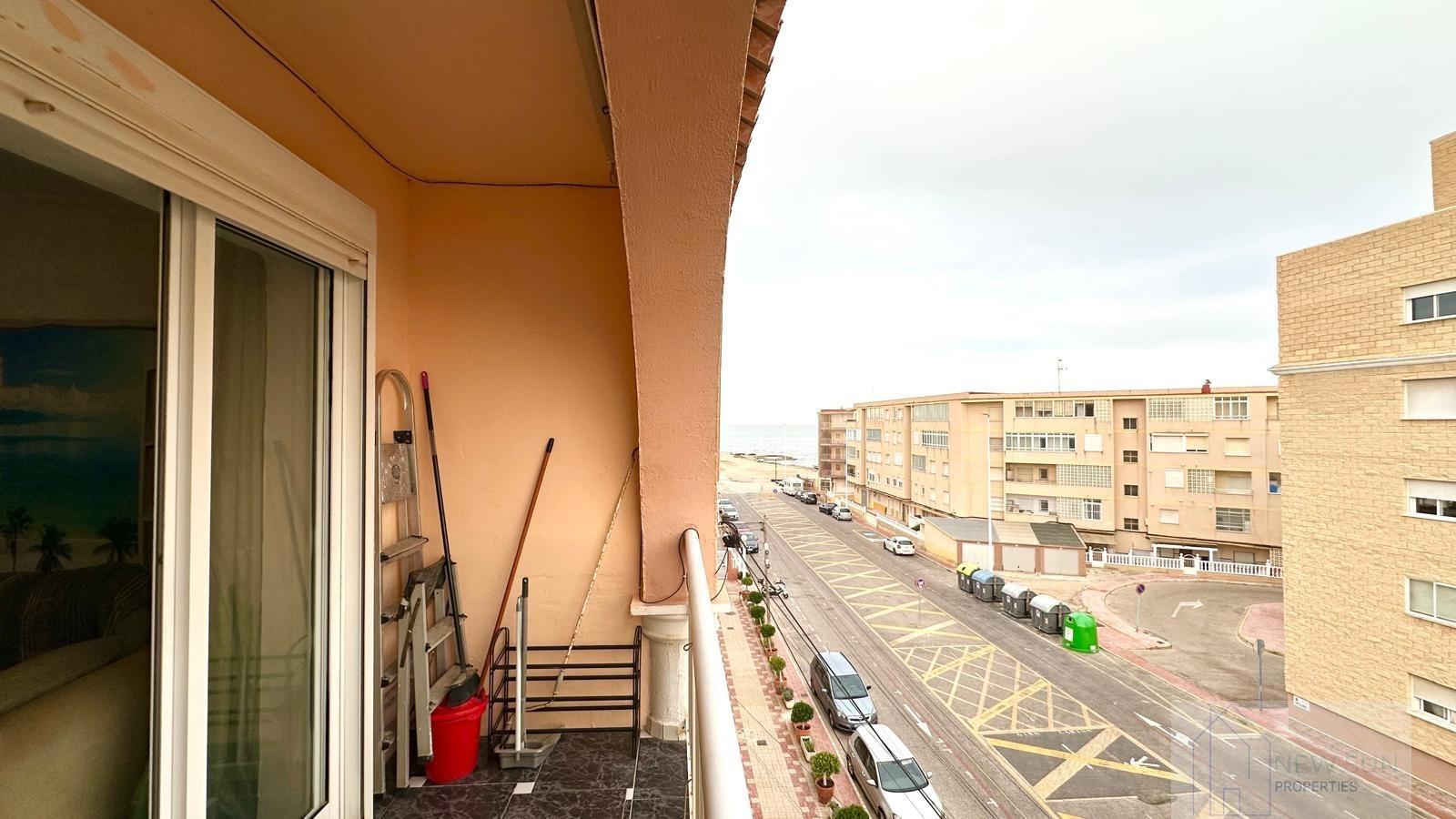 For sale of penthouse in Torrevieja