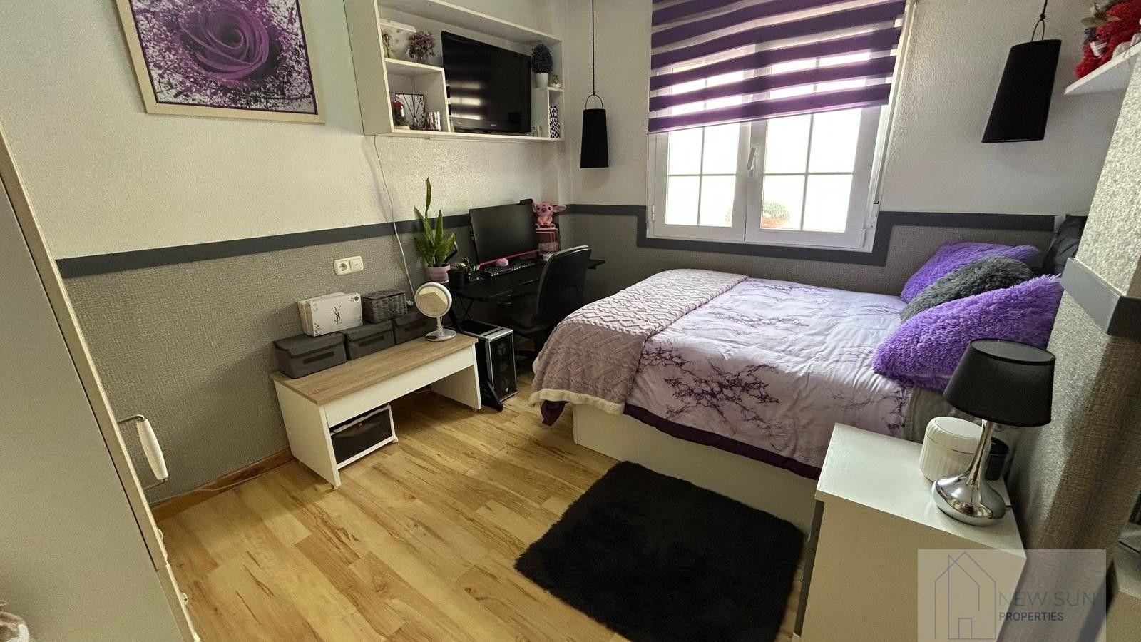 For sale of chalet in Los Montesinos