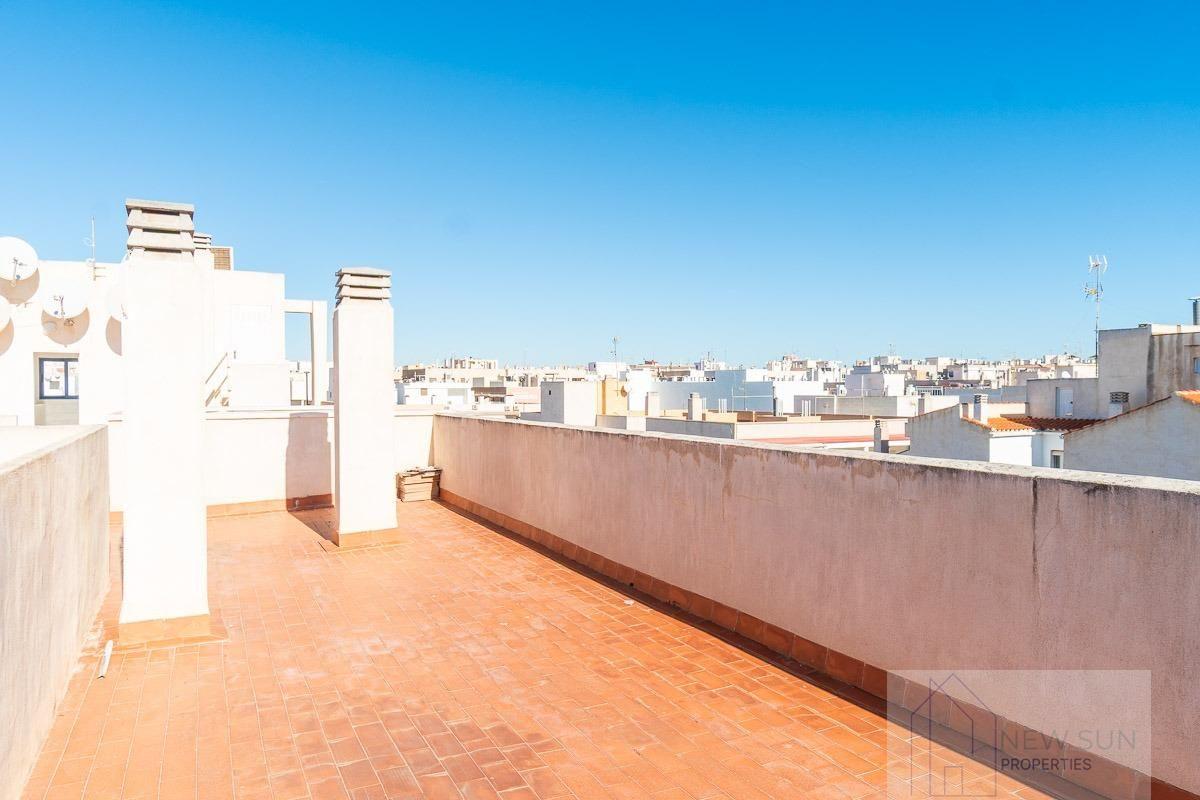 For sale of penthouse in Torrevieja
