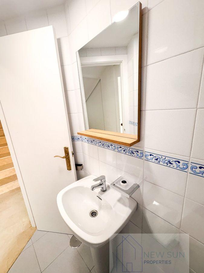 For sale of house in Finestrat