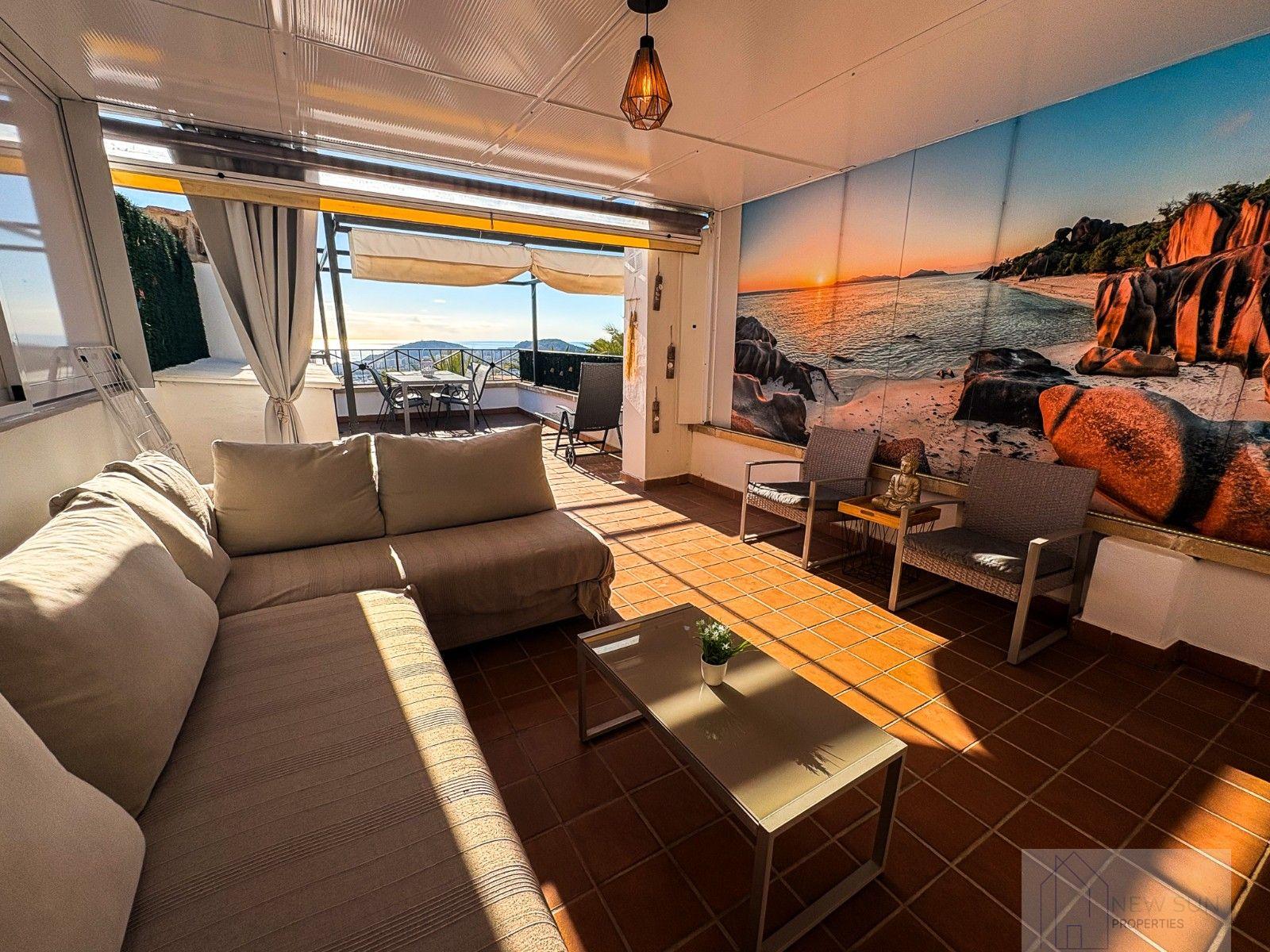 For sale of house in Finestrat