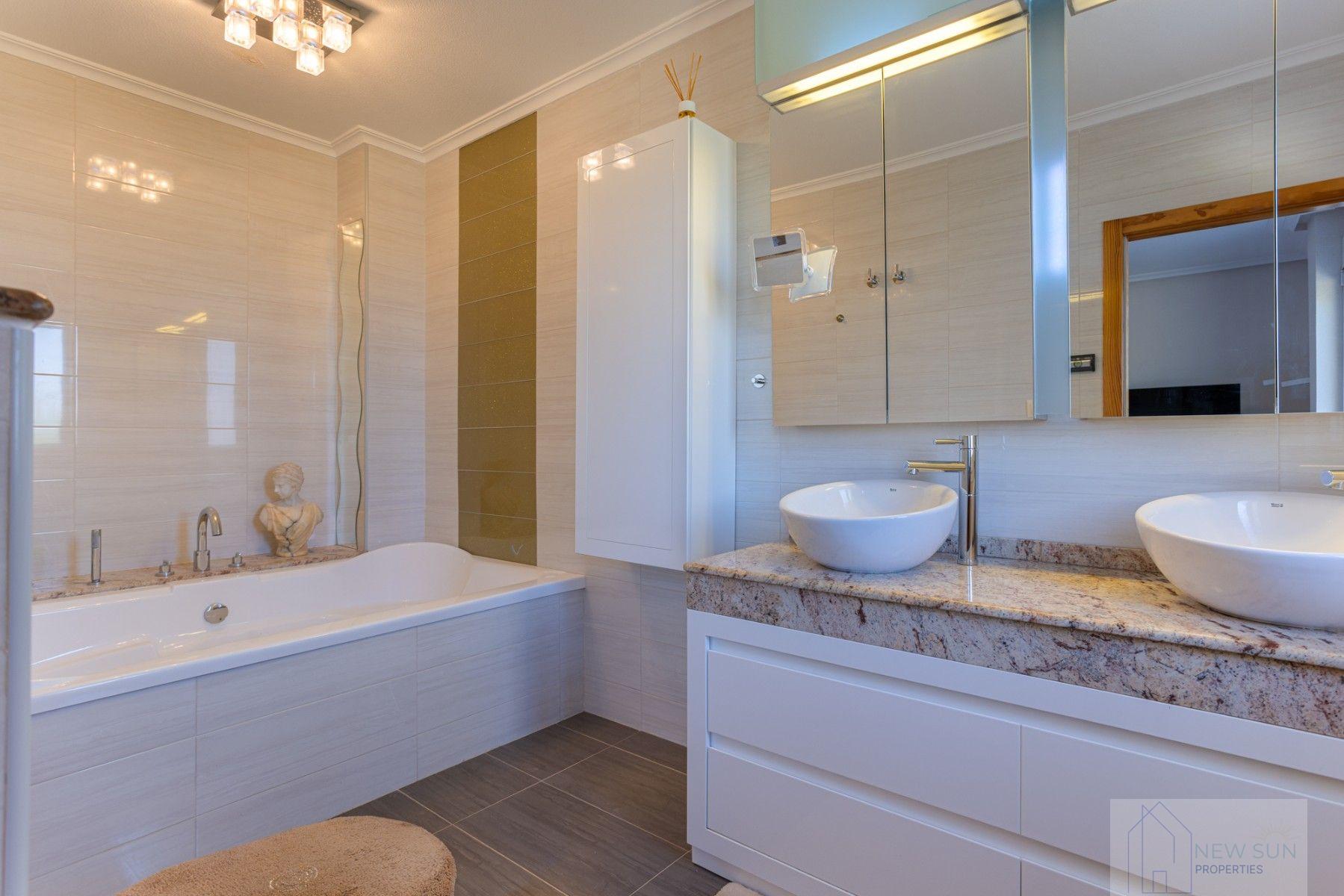 Venta de villa en Jumilla