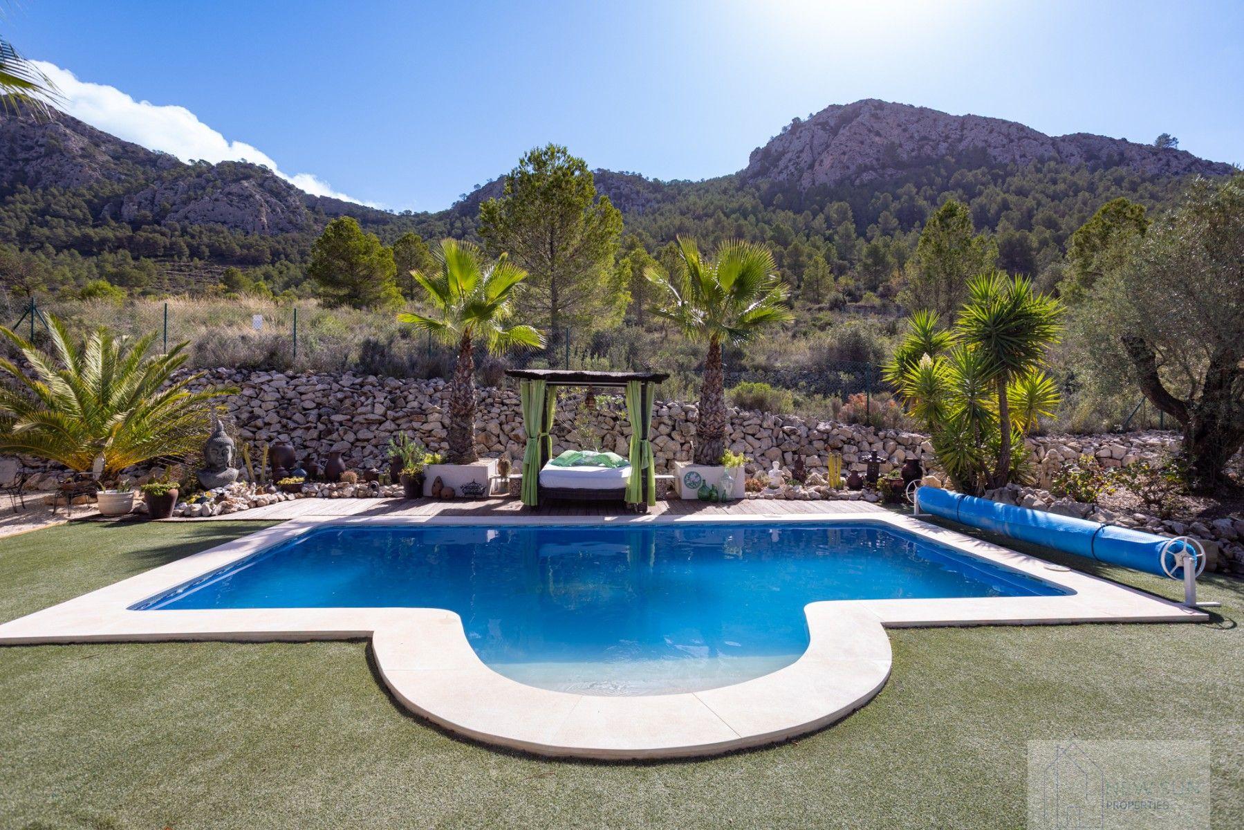 Venta de villa en Jumilla