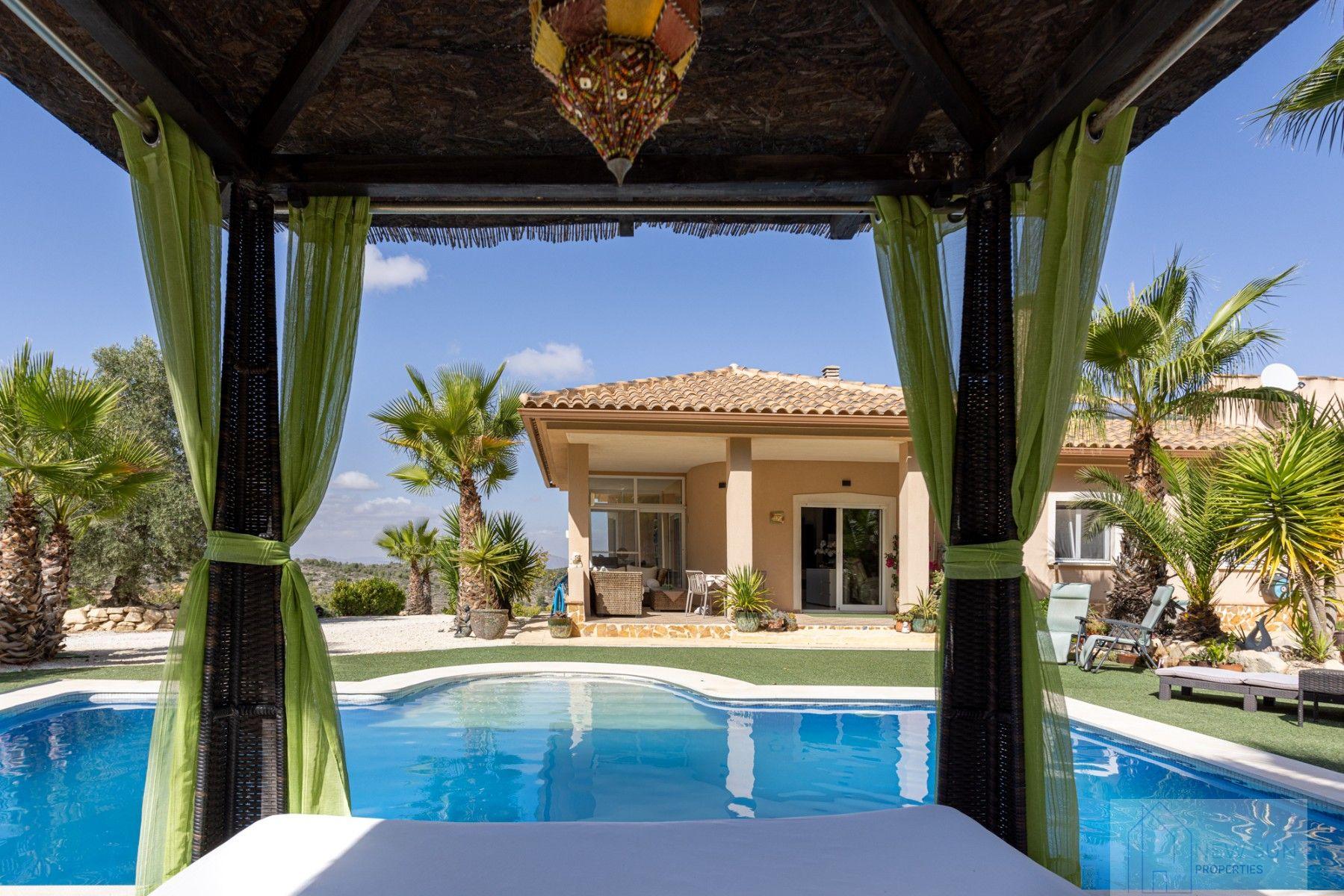 Venta de villa en Jumilla