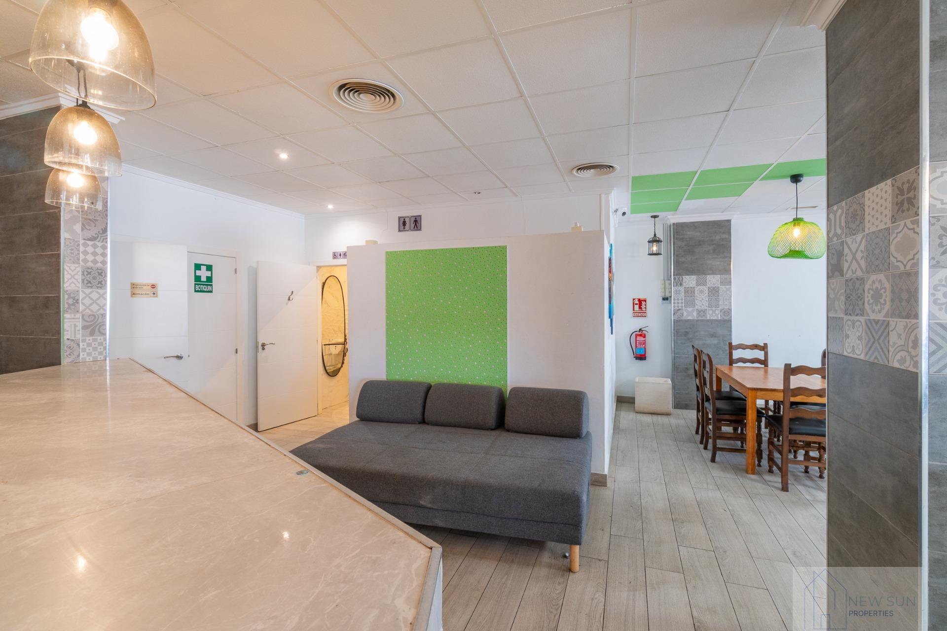 For rent of premises in San Fulgencio