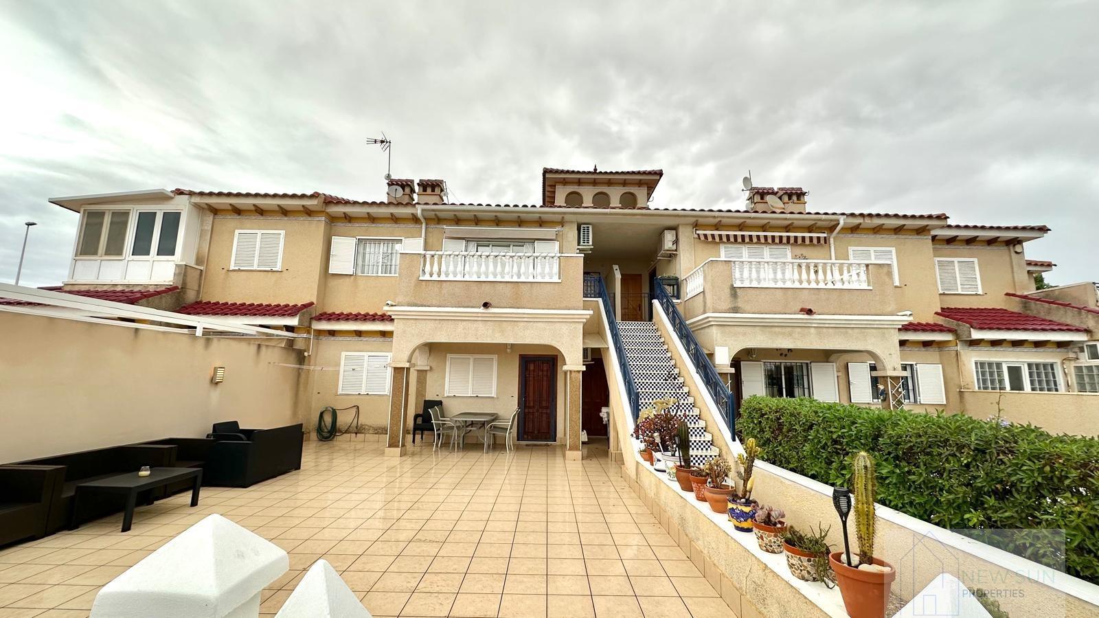 For sale of bungalow in Orihuela Costa