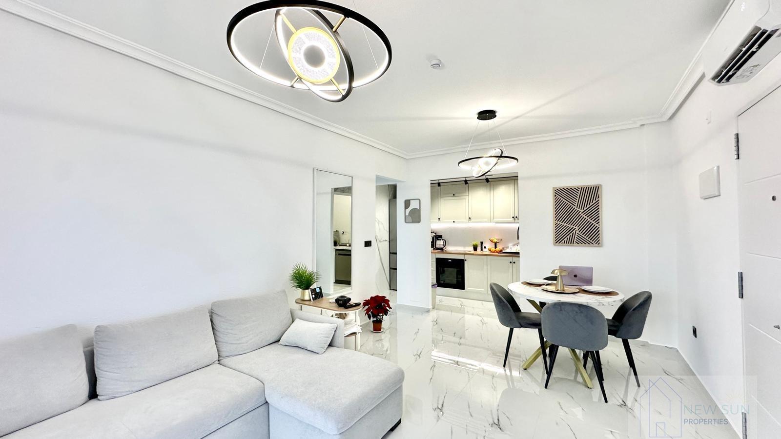 For sale of bungalow in Orihuela Costa