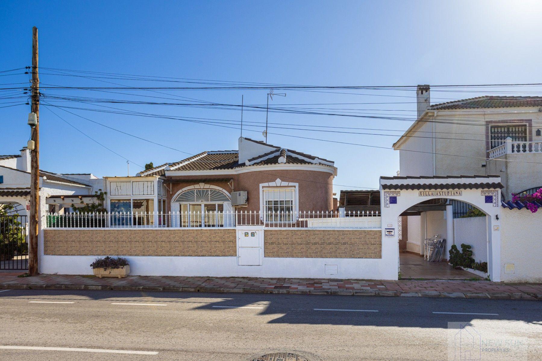 Venta de chalet en Torrevieja