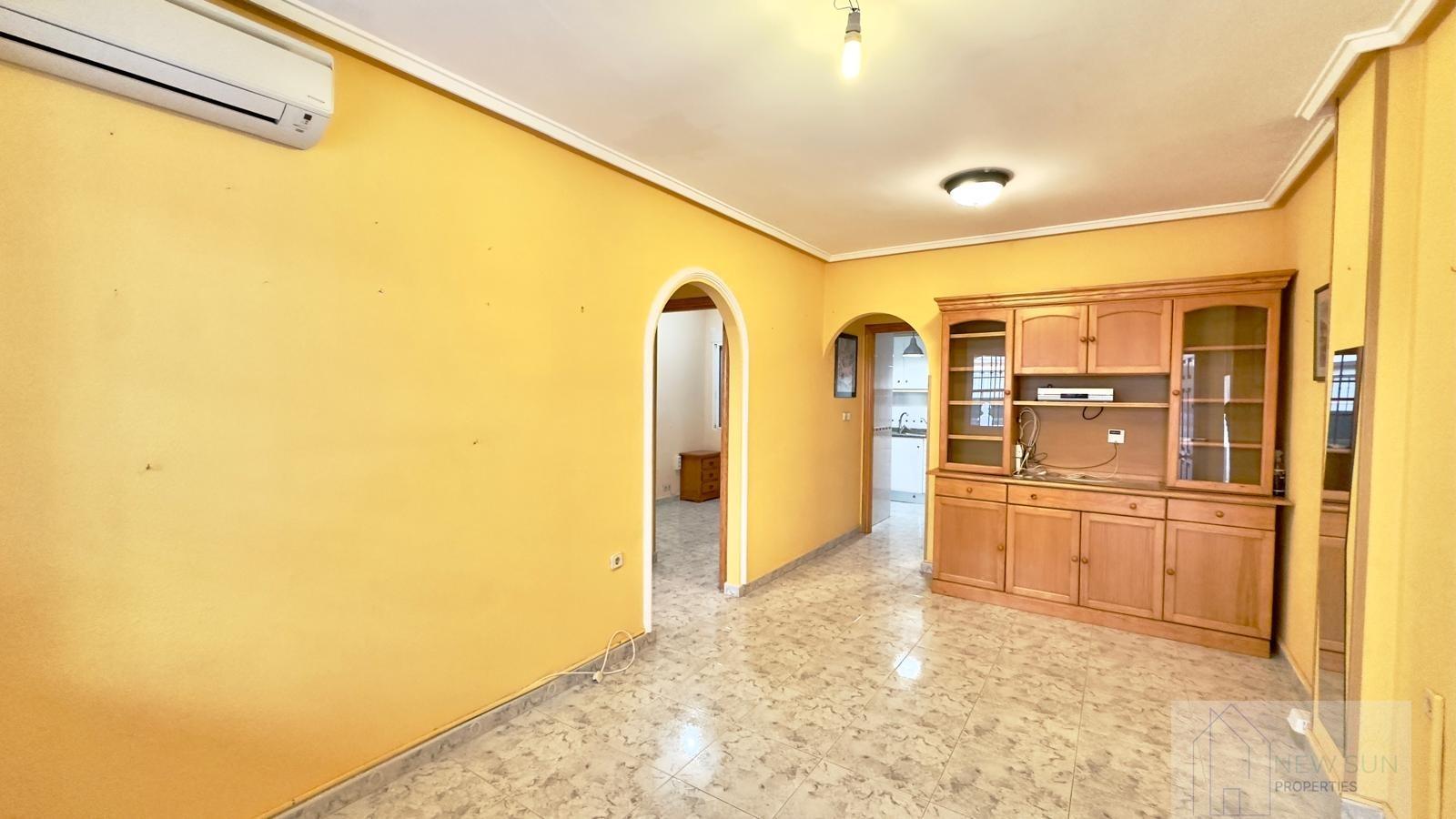 For sale of ground floor in Torrevieja