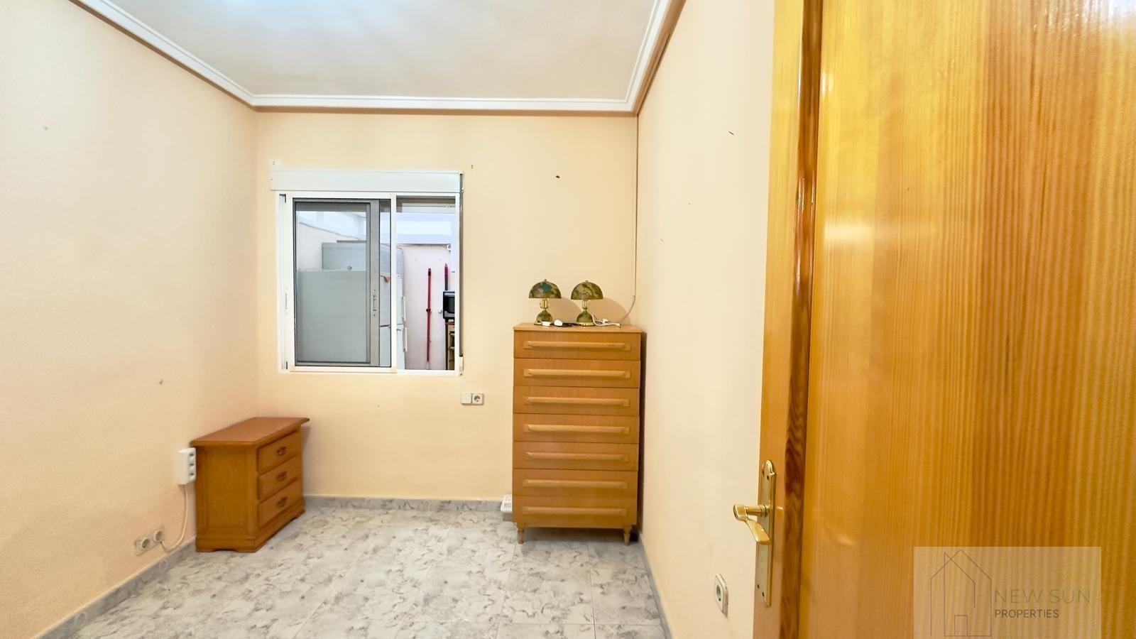 For sale of ground floor in Torrevieja