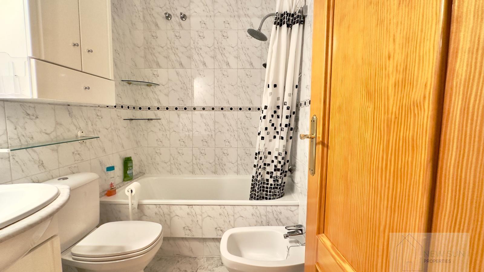 For sale of ground floor in Torrevieja