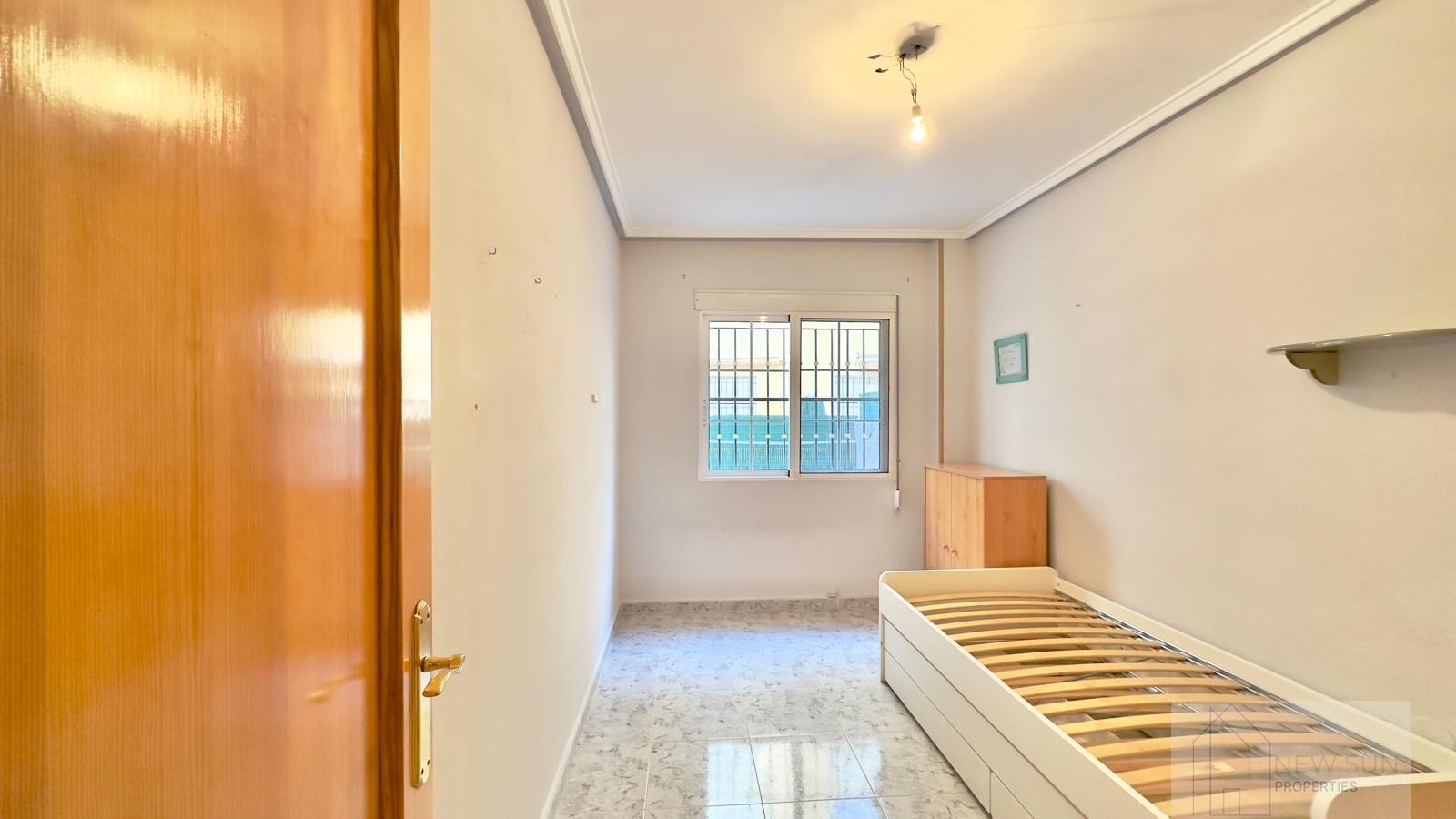 For sale of ground floor in Torrevieja