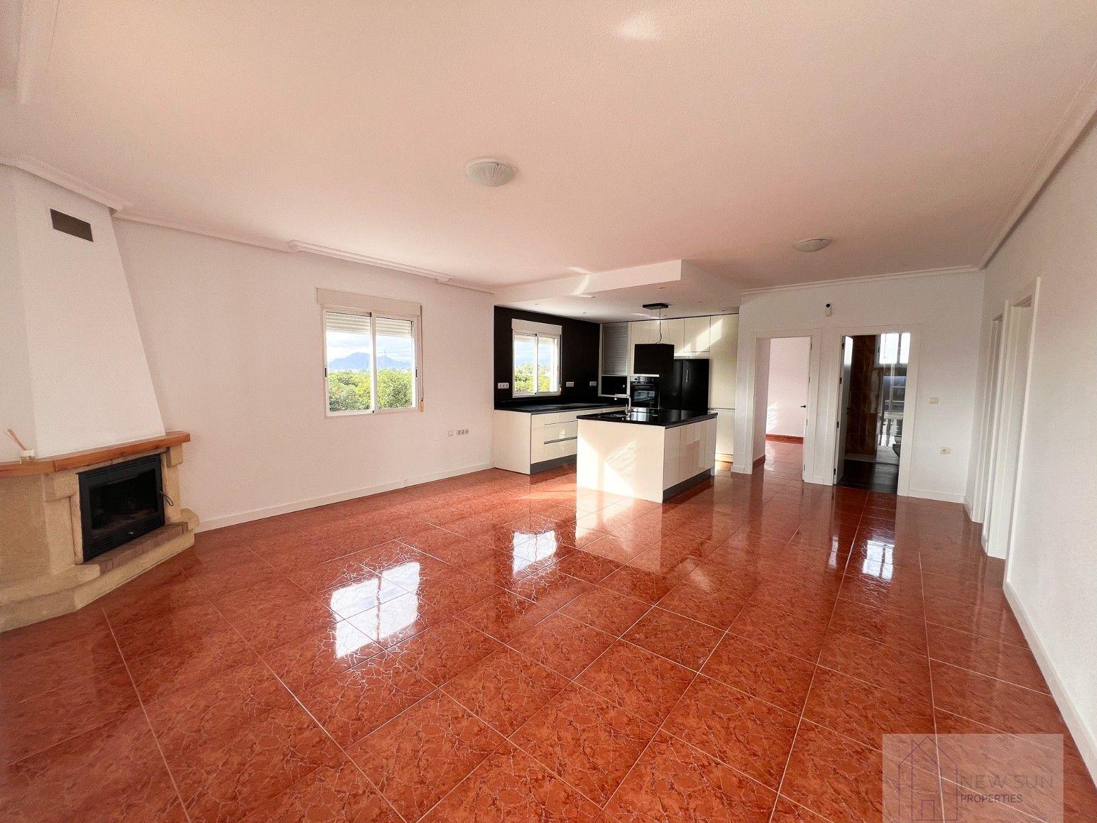 Venta de villa en Dolores
