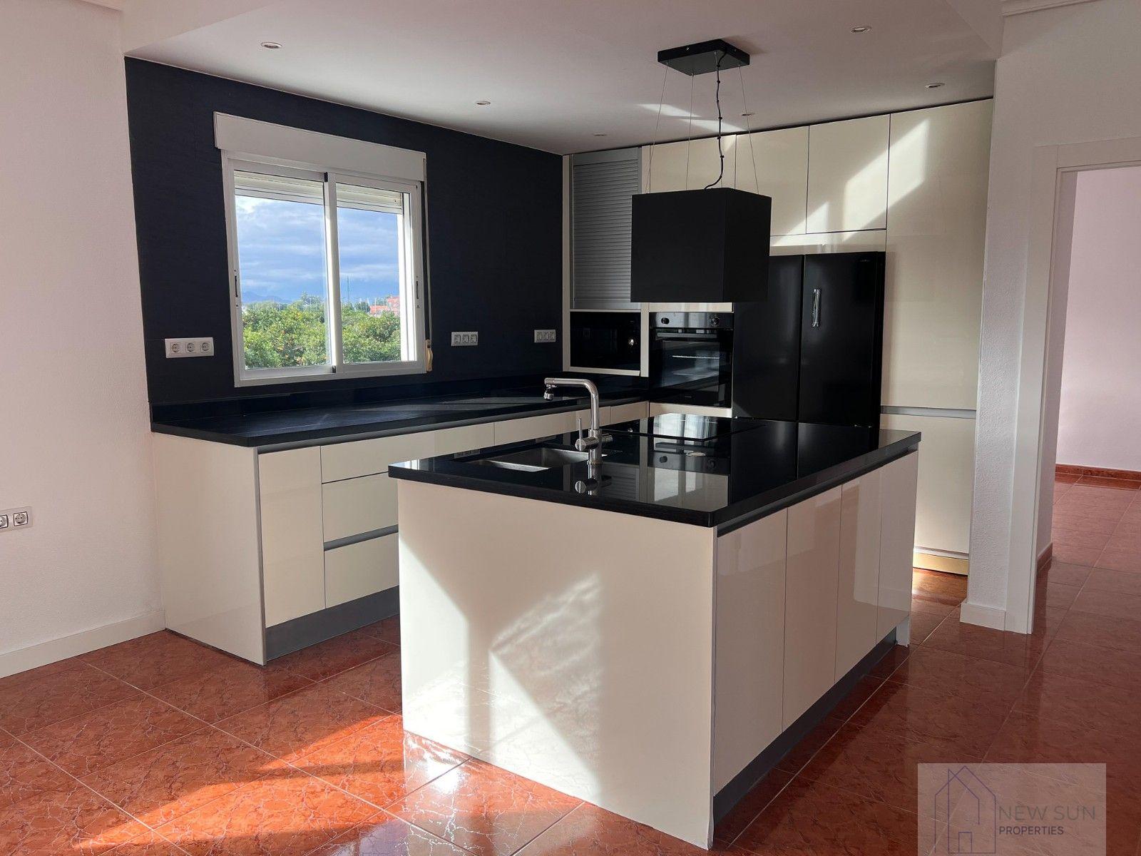 Venta de villa en Dolores
