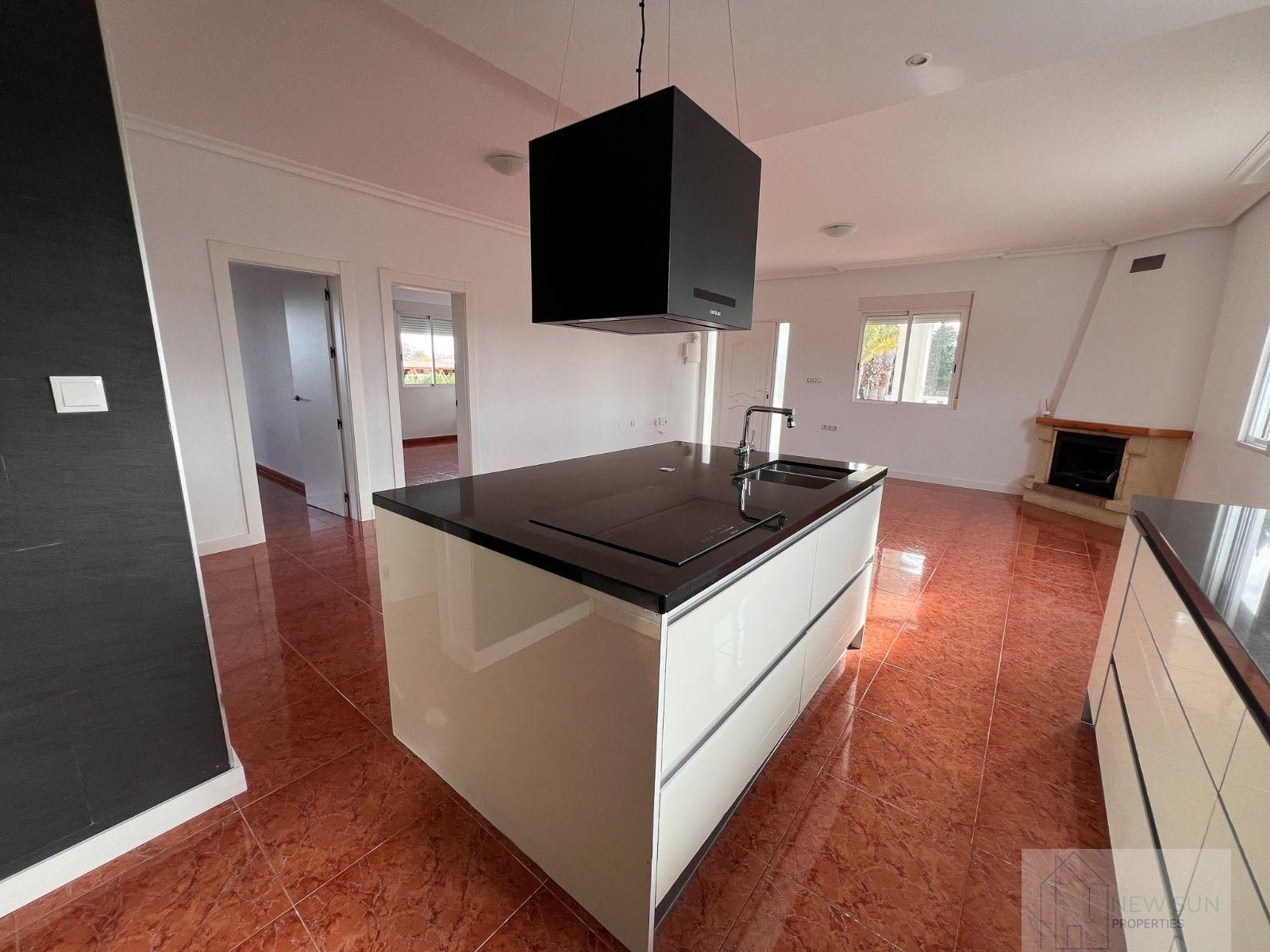 Venta de villa en Dolores