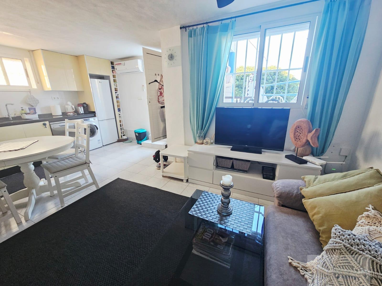 For sale of duplex in Torrevieja