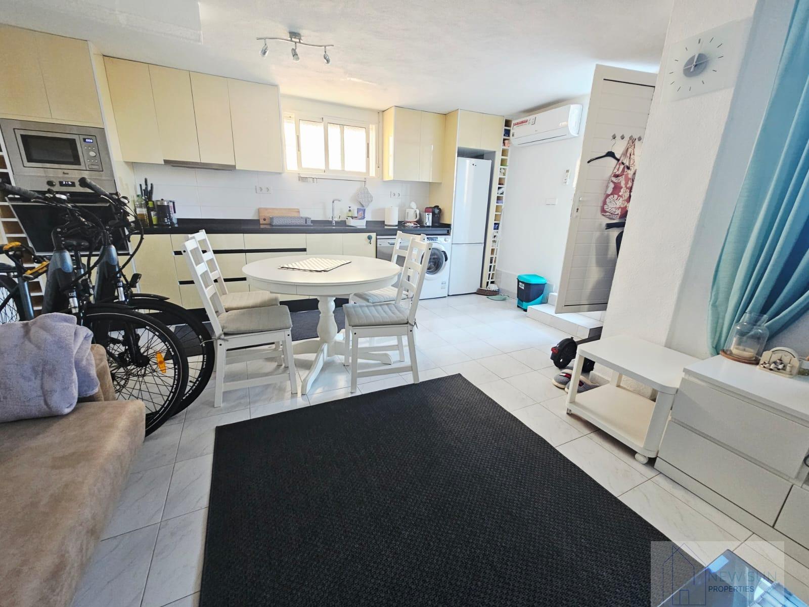 For sale of duplex in Torrevieja