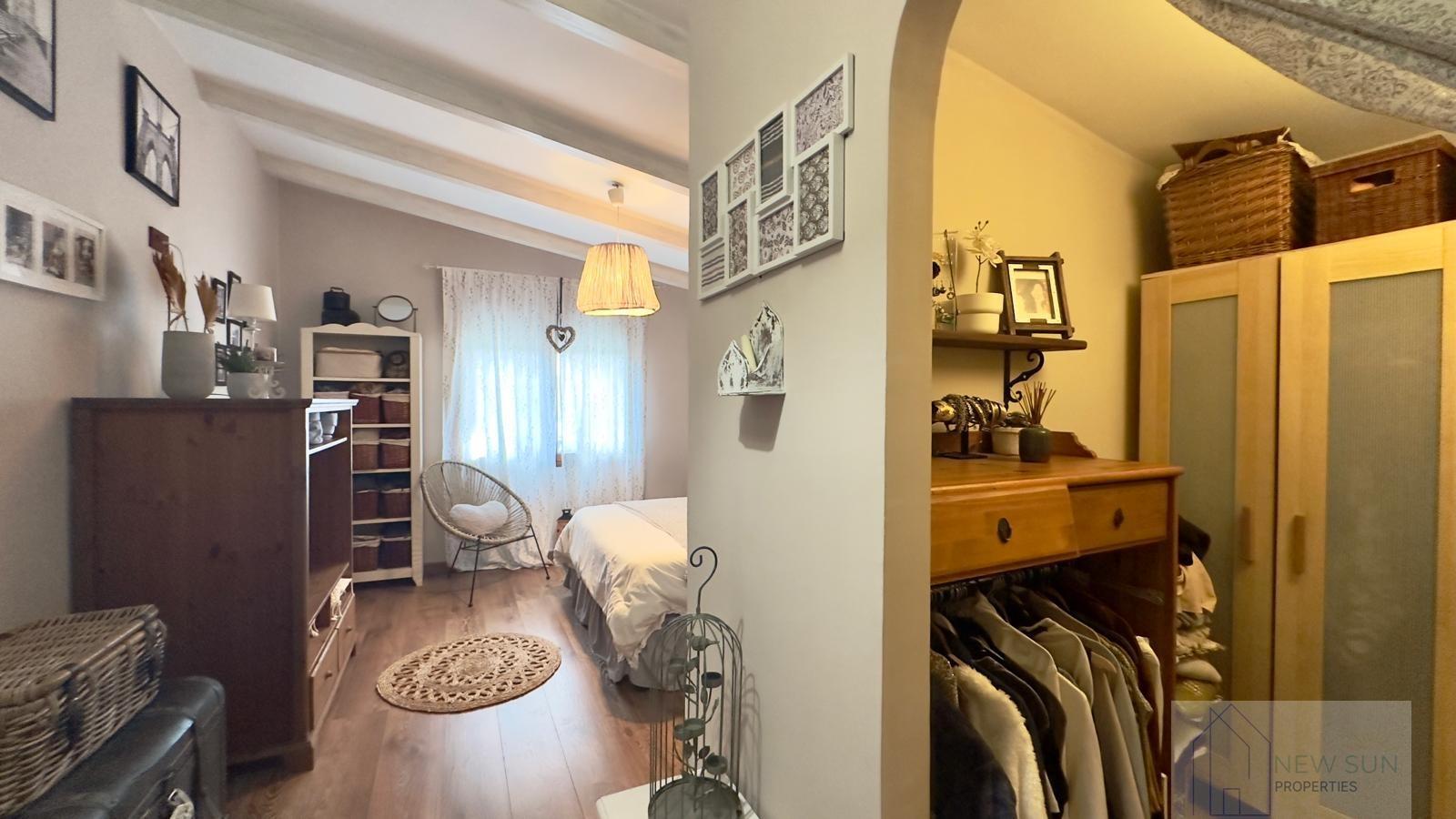 For sale of chalet in Torrevieja