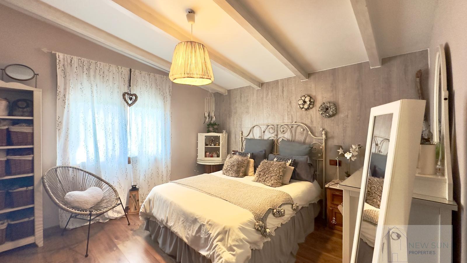 For sale of chalet in Torrevieja