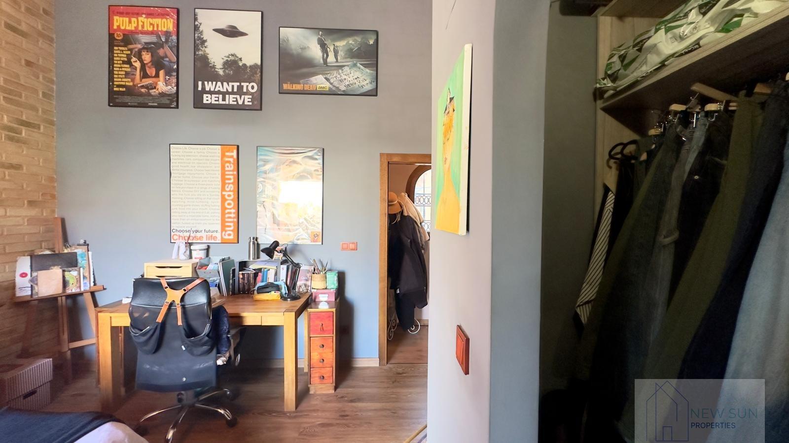 For sale of chalet in Torrevieja