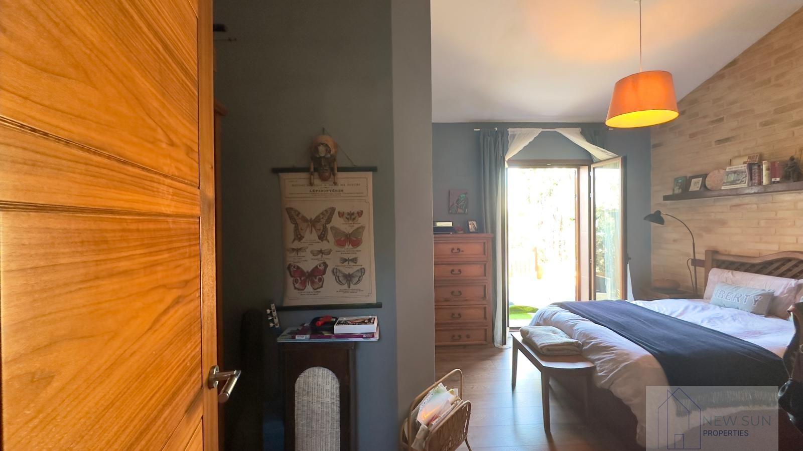 For sale of chalet in Torrevieja