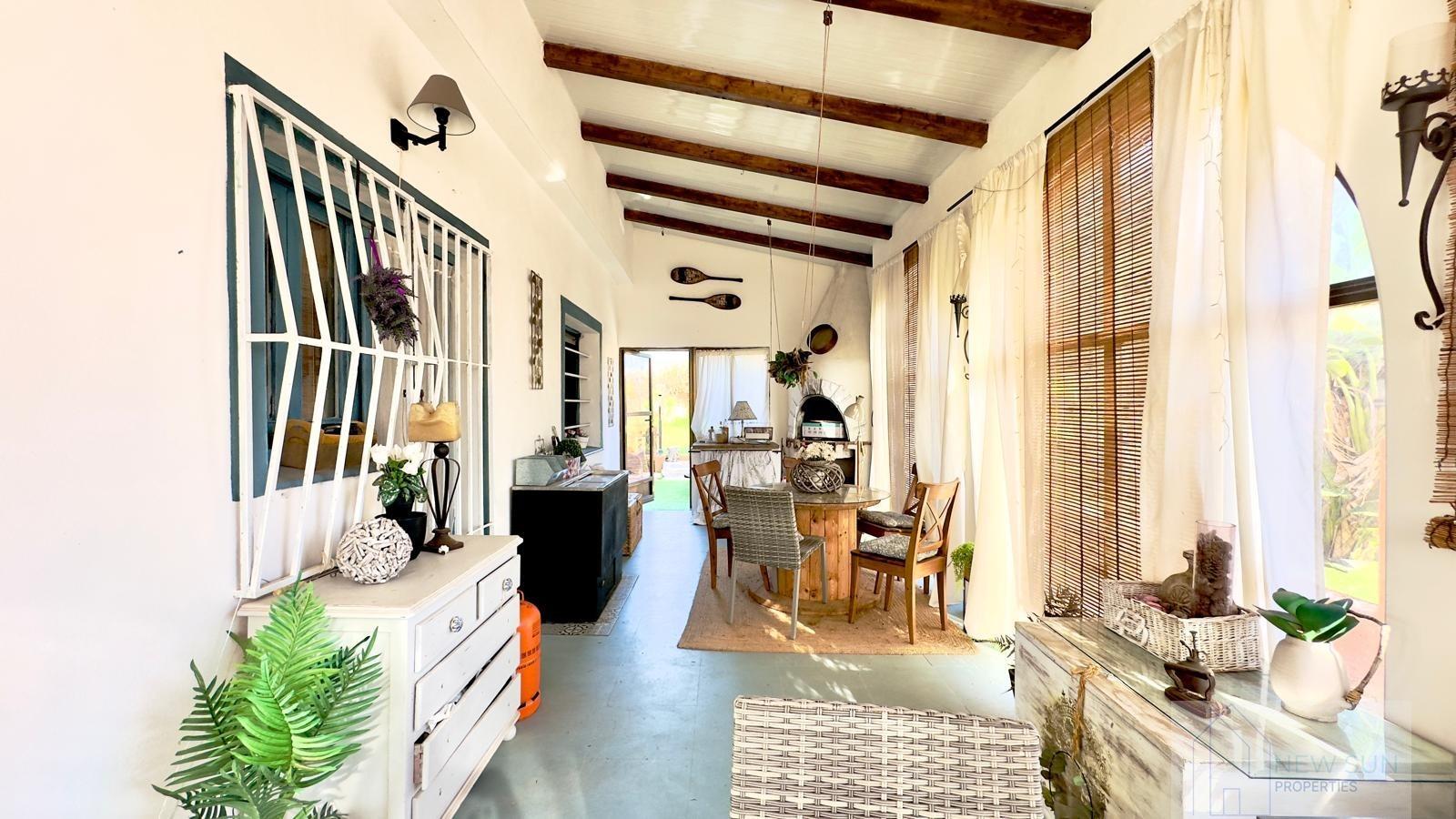 For sale of chalet in Torrevieja