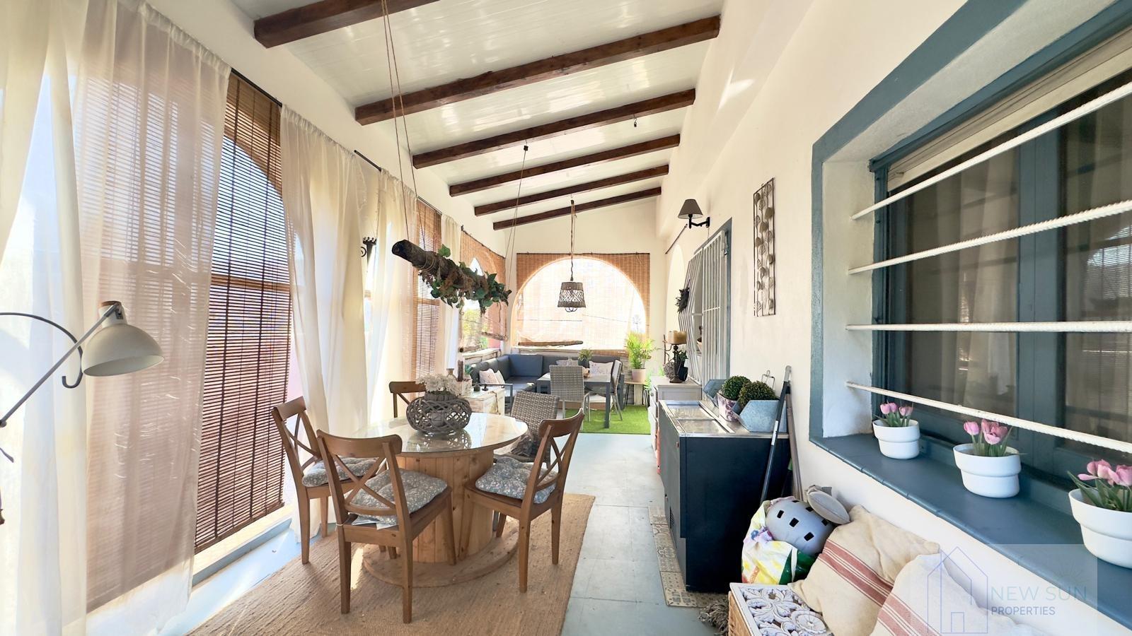 For sale of chalet in Torrevieja