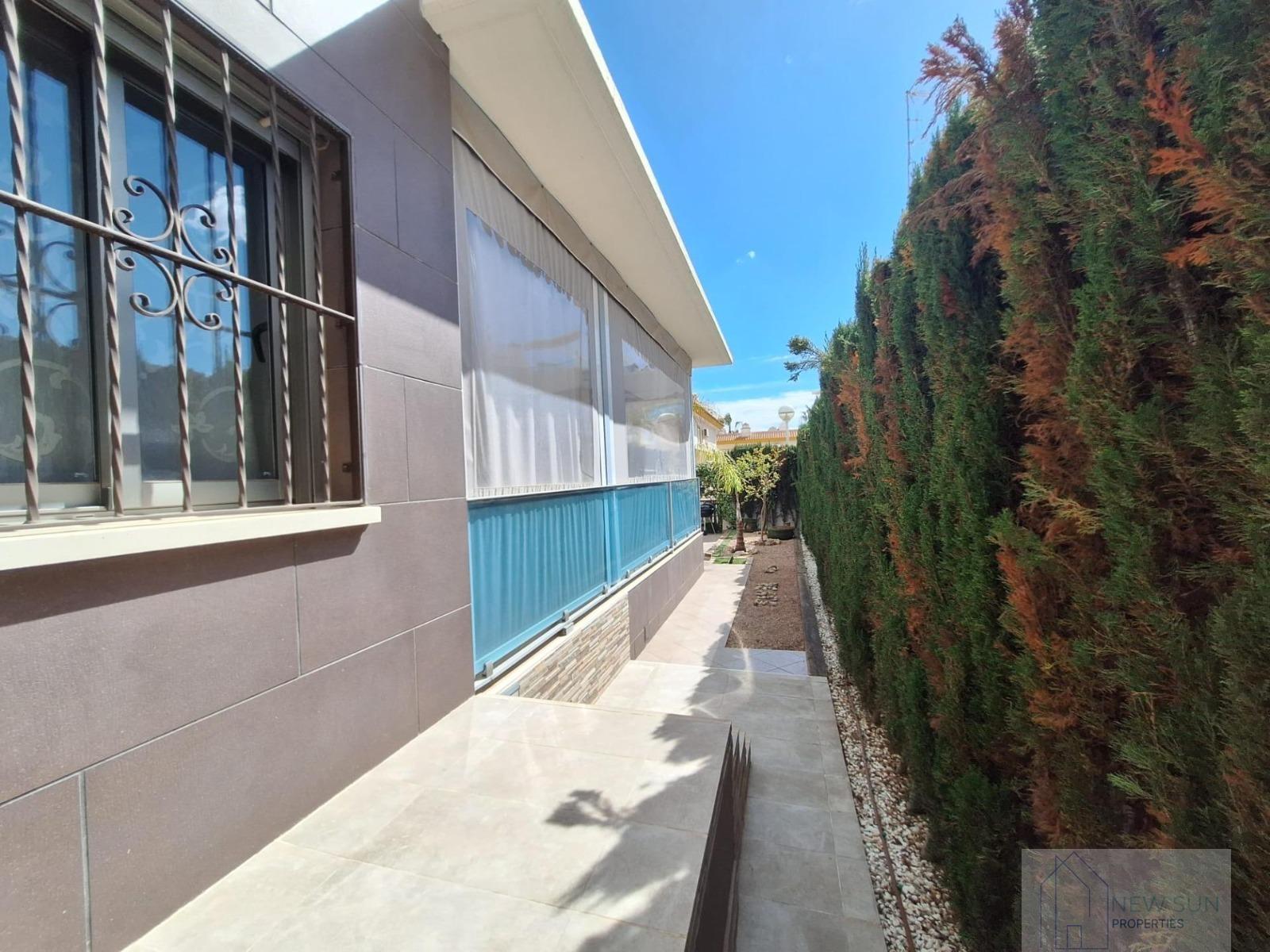 For sale of chalet in Benijofar