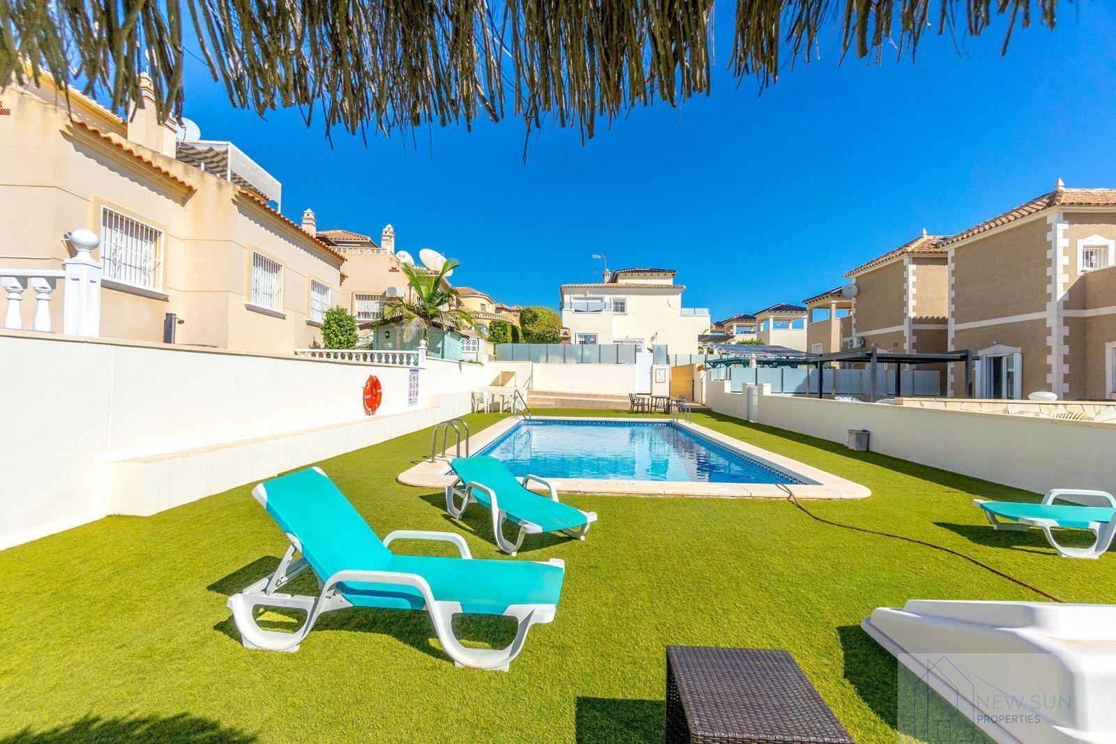 Venta de casa en San Miguel de Salinas