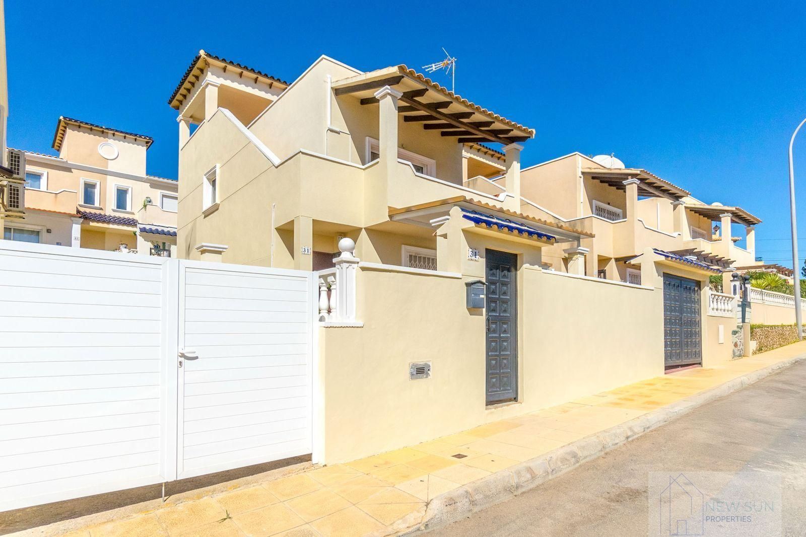 Venta de casa en San Miguel de Salinas