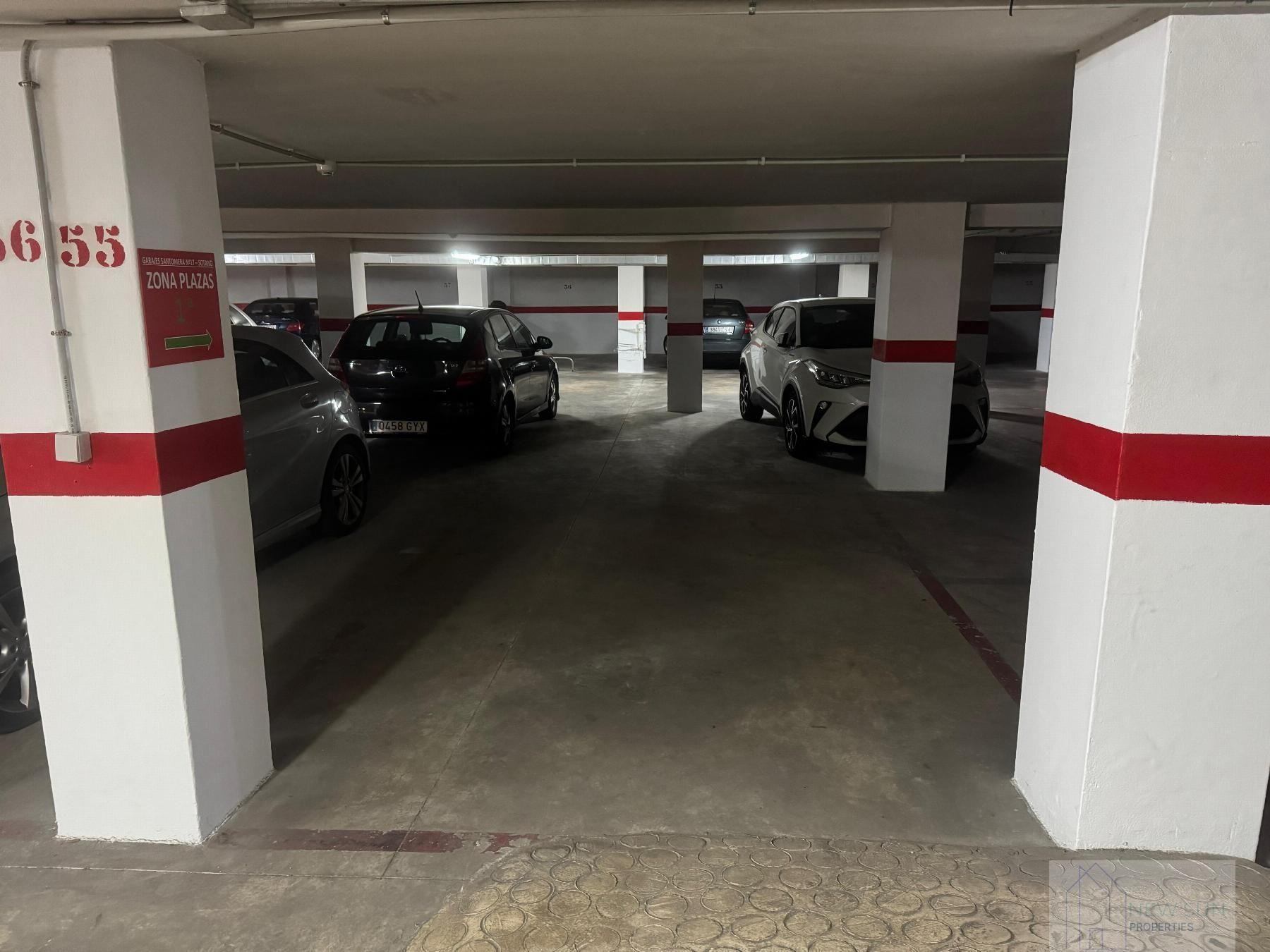 For sale of garage in Torrevieja