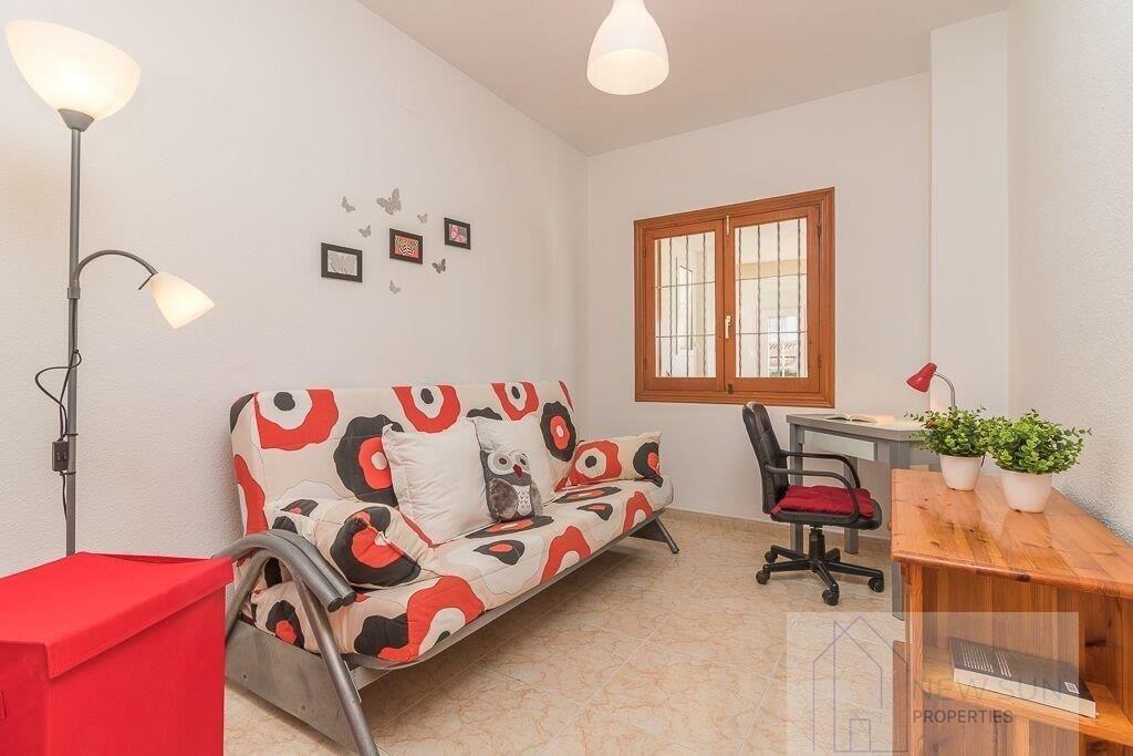 For sale of house in Orihuela Costa