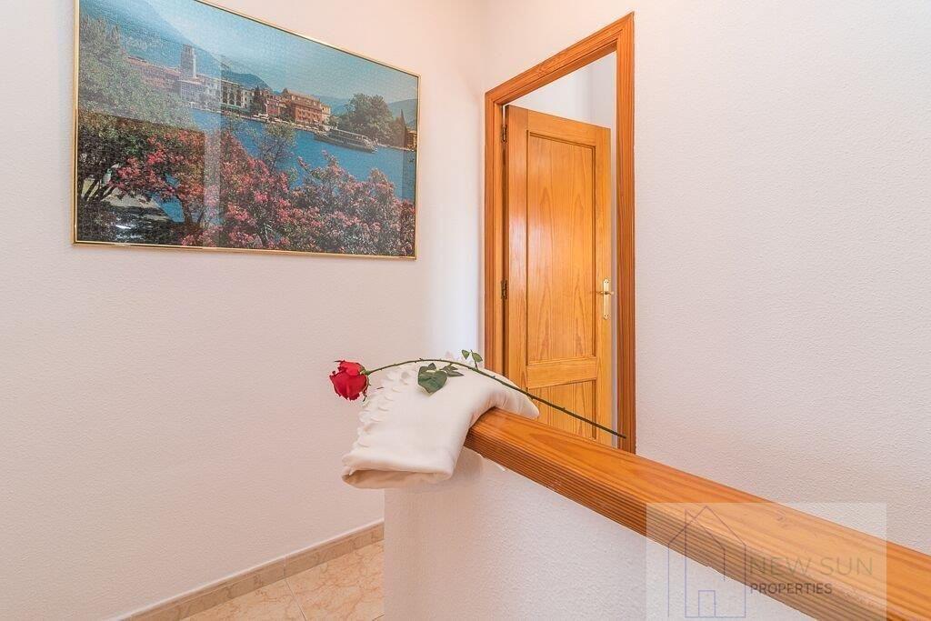 For sale of house in Orihuela Costa