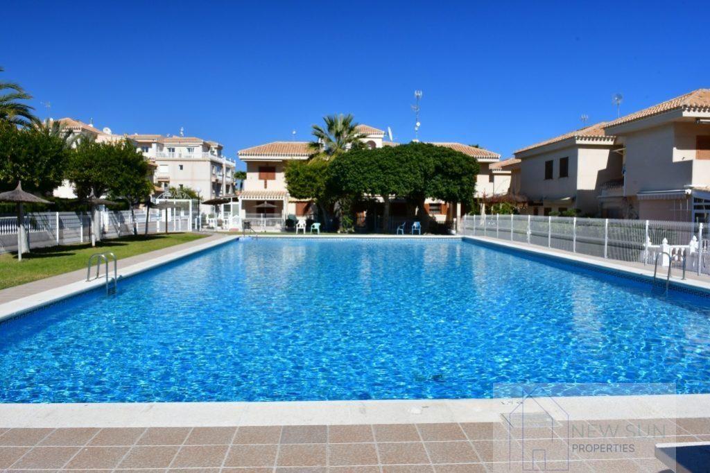 For sale of house in Orihuela Costa