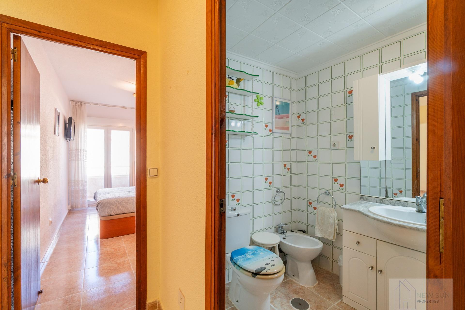 For sale of penthouse in Torrevieja