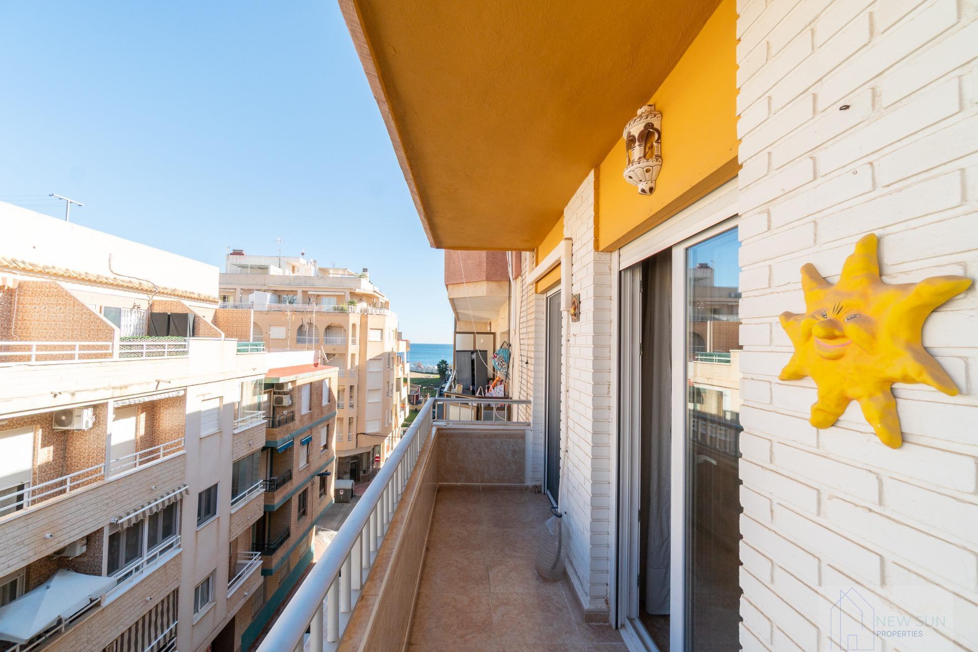 For sale of penthouse in Torrevieja