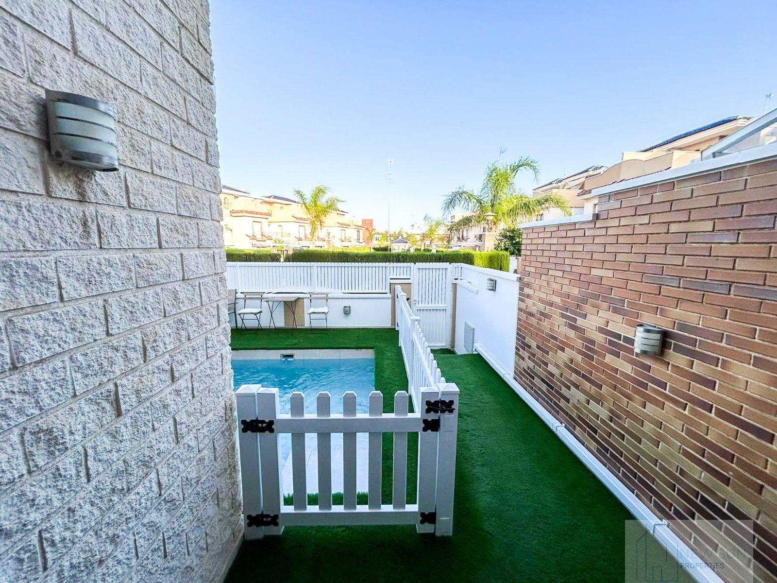 Venta de casa en Pilar de la Horadada