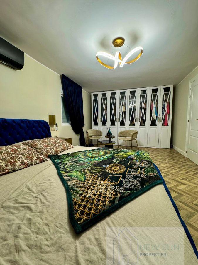 For sale of villa in Rojales