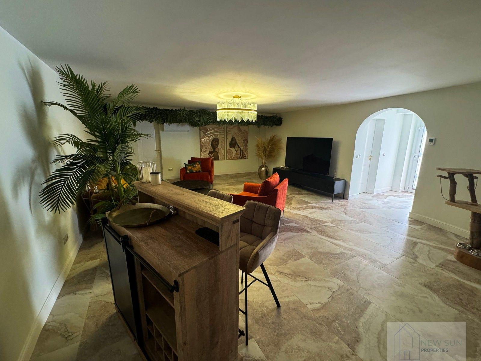 For sale of villa in Rojales