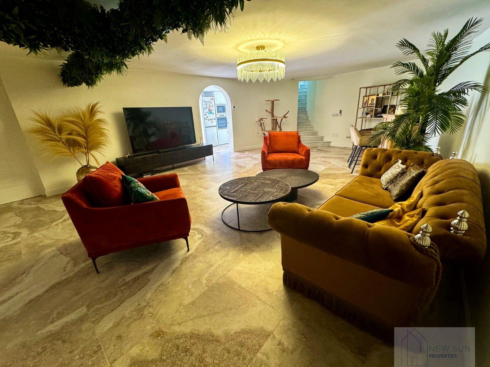 For sale of villa in Rojales