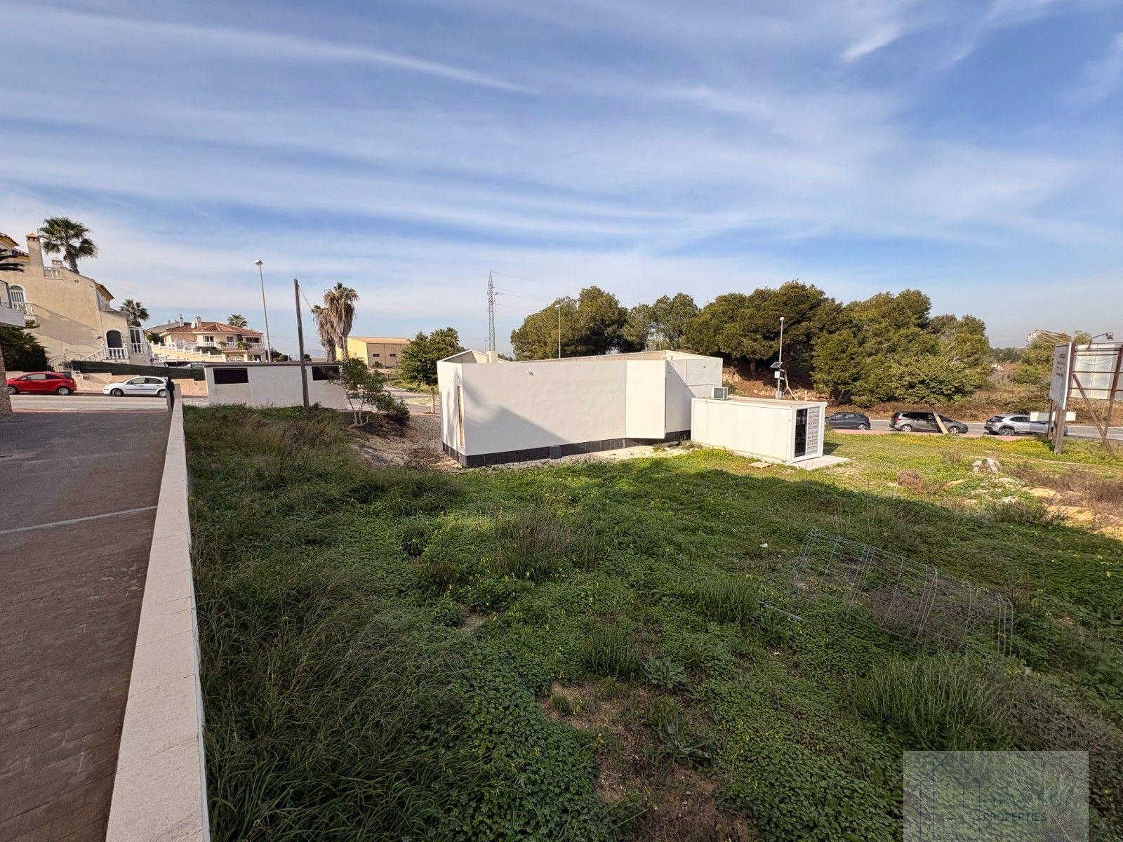 For sale of land in Rojales