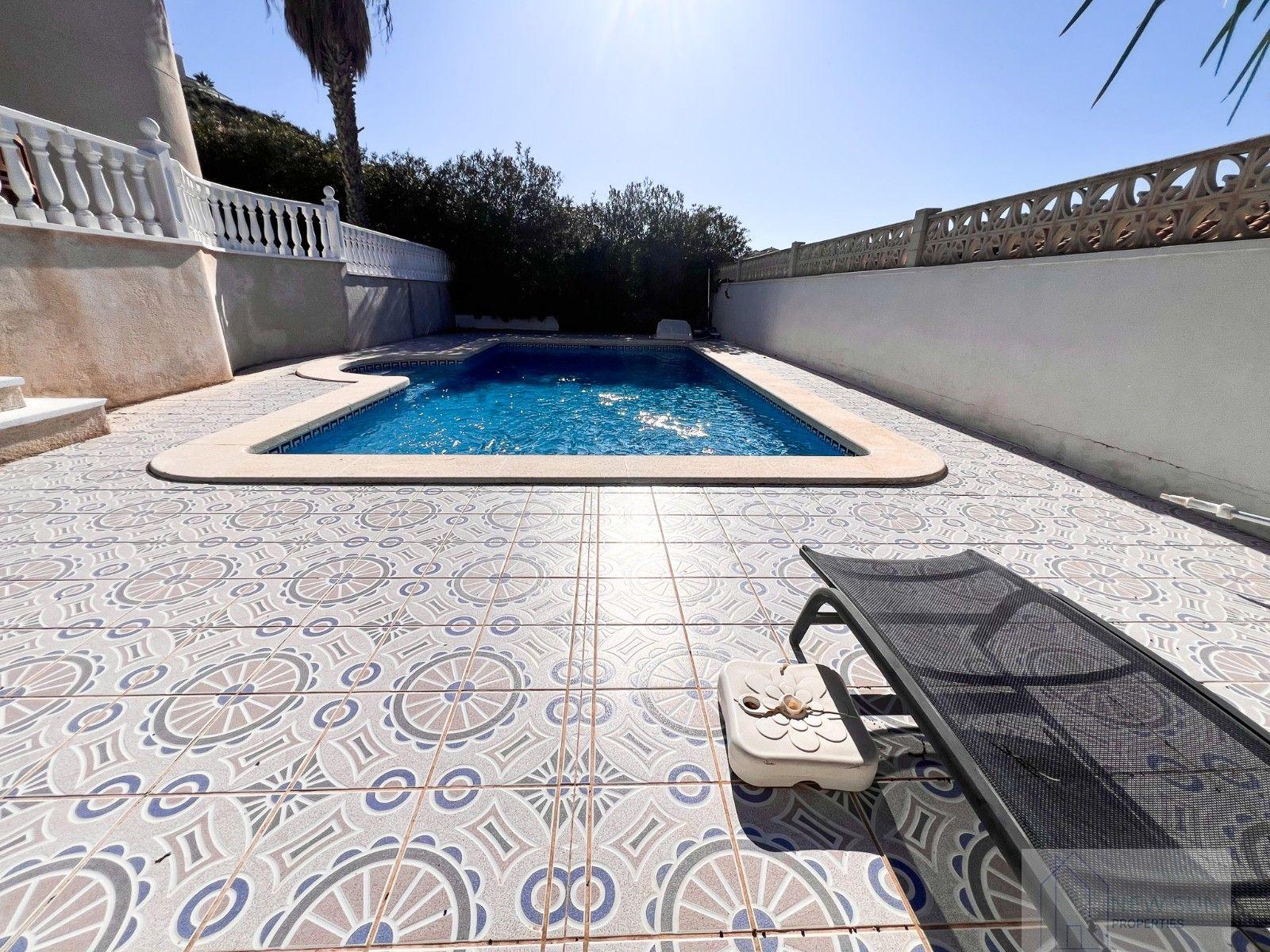 Venta de villa en Rojales