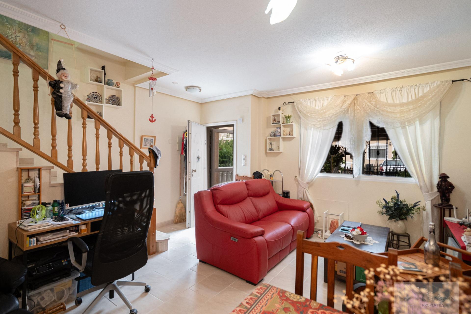 For sale of house in Orihuela Costa