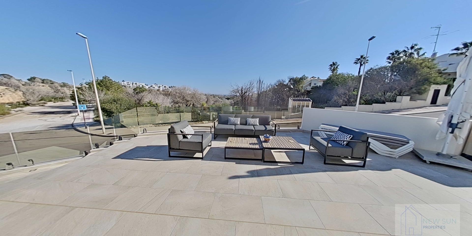 For sale of villa in Orihuela Costa