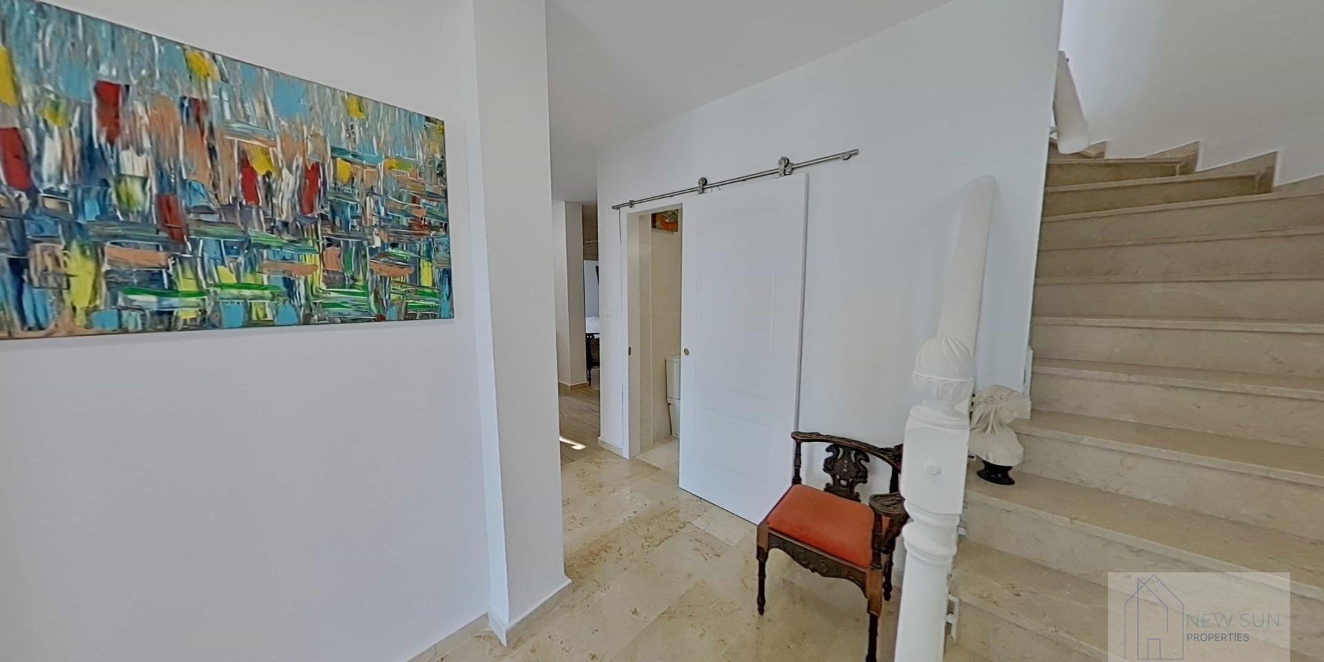 For sale of villa in Orihuela Costa